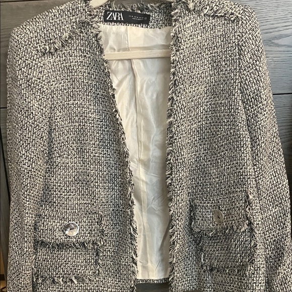 Zara Women's Monochrome Tweed Blazer - Picture 2 of 2